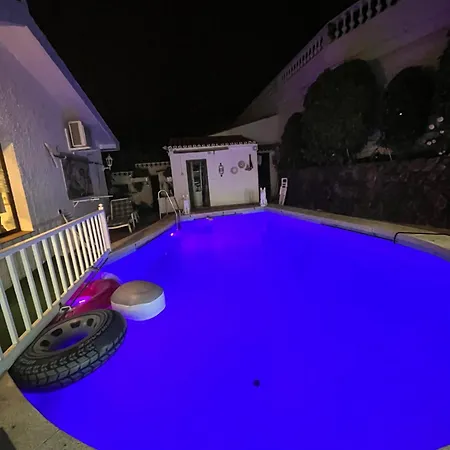 Casa vacanze Piscina, Chalet, Tranquila *