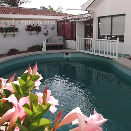 Casa vacanze Piscina, Chalet, Tranquila *